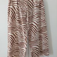 Pantaloni freschi con tasche