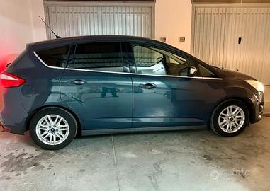 Ford cmax titanium