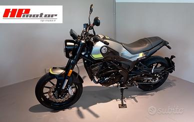 Benelli Leoncino 250 ABS