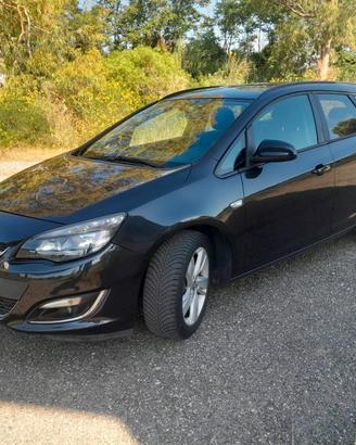 Opel Astra 1.7 CDTI 110CV Sports