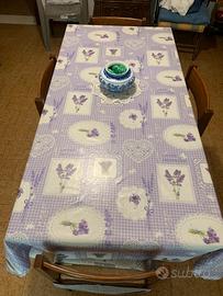 Sala da pranzo completa