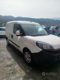 fiat doblo 3posti 