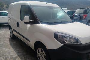 fiat doblo 3posti 
