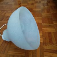 Lampadario in vetro smerigliato. 