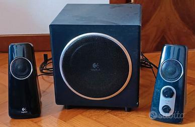 Sistema di altoparlanti 2.1 Logitech