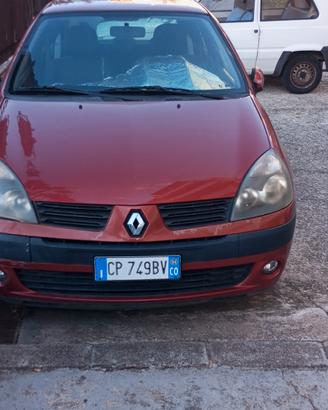 Clio 1200 16 V