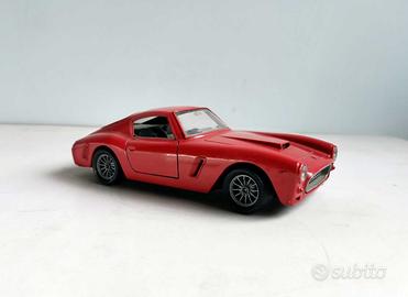 Modellino HotWhelles Mattel Ferrari 250 GT