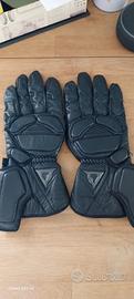 abbigliamento donna in pelle per moto Dainese