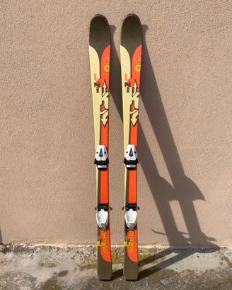 Sci Quechua bambino