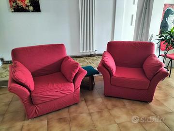 Coppia di poltrone rosse 