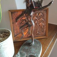 statuette egizziana danzatrice di bronzo vintage 