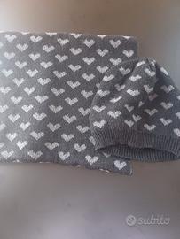 Cappello e sciarpa scaldacollo