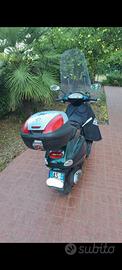 Paggio Vespa ET4 150