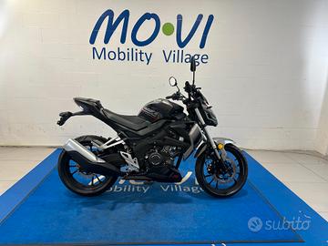 Um XTREET 125