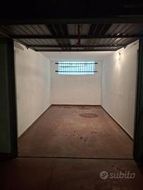 Box a Lainate via A.Manzoni 14 mq