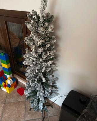 Albero natale piccolo con luci incorporate