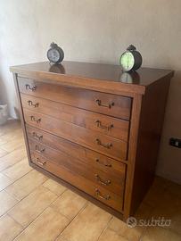 Cassettiera in legno