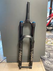 Fox 38 float grip performance NUOVA