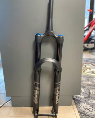 Fox 38 float grip performance NUOVA