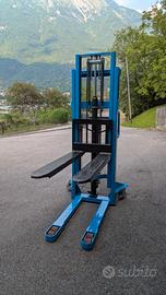 Transpallet/sollevatore per pallet FERVI