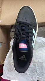 Adidas nere azzurre rosa taglia 40