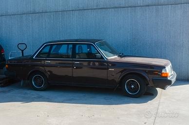 Volvo 244 benzina 1980