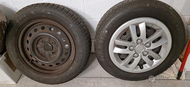 pneumatici invernali Hunday i10