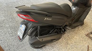 Kymko xtown 300