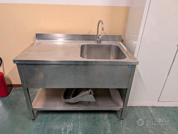 Lavello con lavandino inox