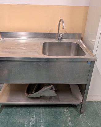 Lavello con lavandino inox