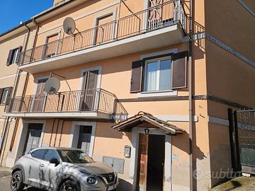 Palazzina 3 piani Nerola