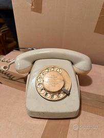 Telefono vintage a disco FeTAp 611-2a