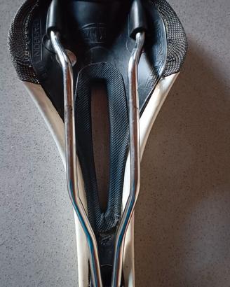 Selle Italia modello Scapin SLR  Kevlar Carbon Fib