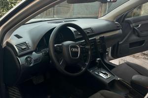 AUDI A4 2ª serie - 2005