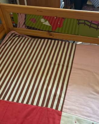 Letto in legno con materasso prezzo trattabile