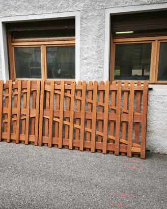 cancello in legno