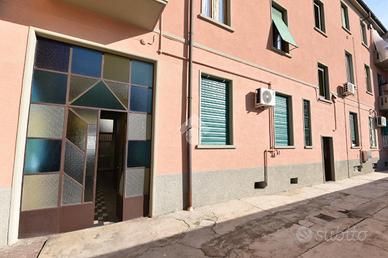 MONOLOCALE A MILANO