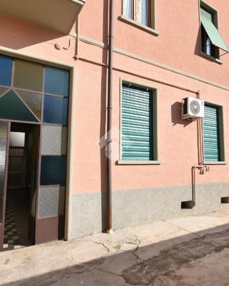 MONOLOCALE A MILANO