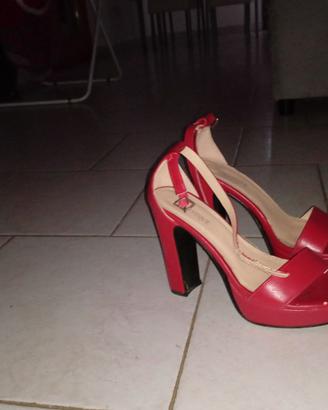 Scarpe con il tacco