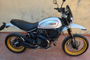 Scrambler Desert sled  2018 finanziabile 