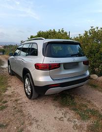 Mercedes Benz GLB 200D
