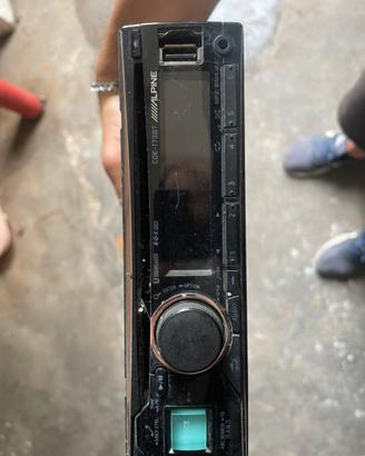 Autoradio alpine CDE-173BT