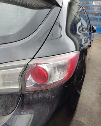 Fanale posteriore destro MAZDA 3 del 2009