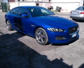JAGUAR XE (X760) - 2018 250cv awd r-sport