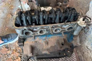 Motore Fiat 850 Sport Coupe' Spider - DA COMPLETAR