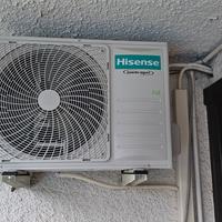 Unità Esterna Hisense 18000 AUW52U4RJ8 R-32