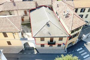 3 LOCALI A BESANA IN BRIANZA