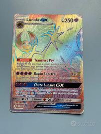Carta pokemon lunala gx fuoriserie
