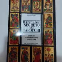 Libro carte tarot