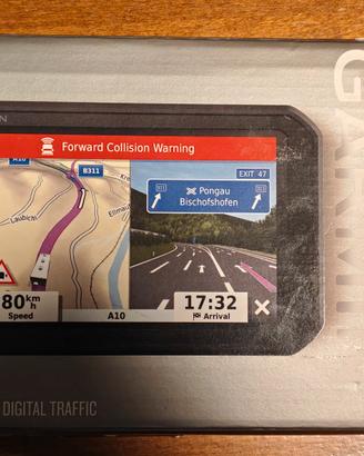 navigatore Garmin 785 con Dash camera